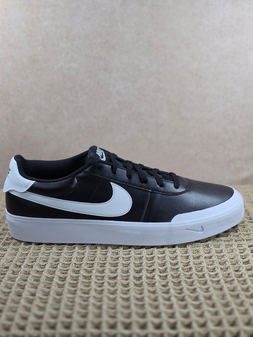 Nike Court Shot – Men’s Size 14 – FQ8146‑002 – Black/White – Brand New (No Box)